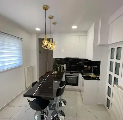 Kolonaki 1 Bedroom And 1 Sofabed Amazing Penthouse Flat